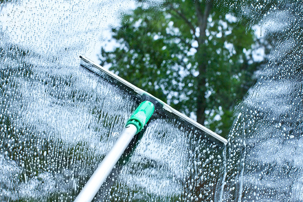 Professional Window Cleaning Services in Dublin - Diamond Power Washing